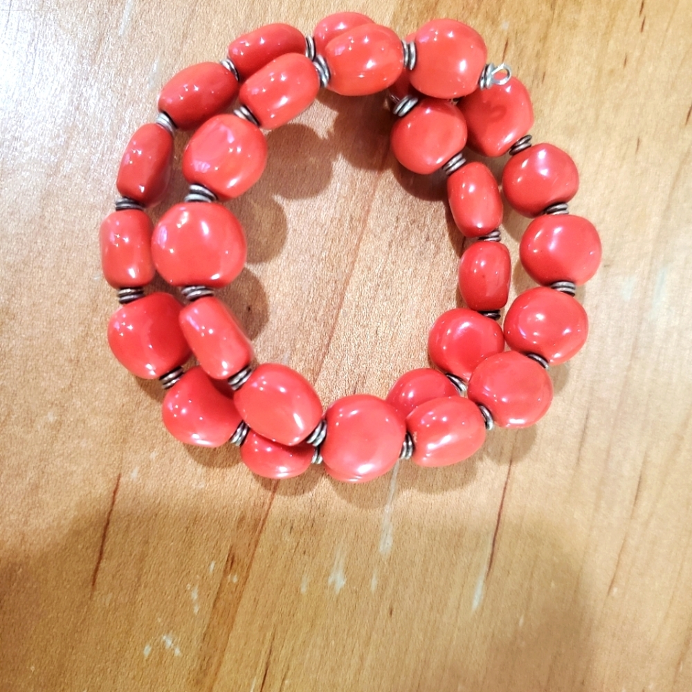 Coral beaded bracelet
